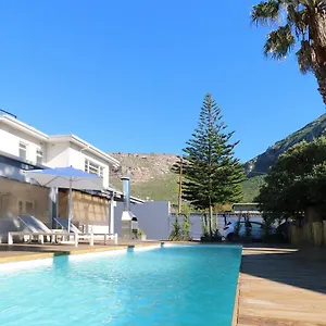 The Place Bed & Breakfast Muizenberg